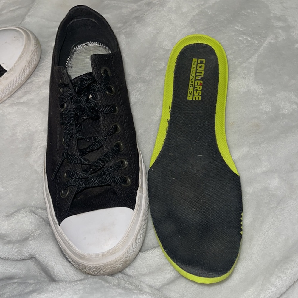 Used Converse - Picture 9 of 9